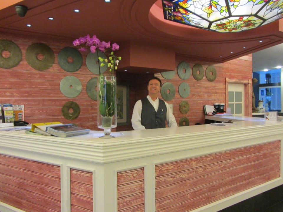 An der Rezeption Adrián Hoteles Colón Guanahaní - Adults only