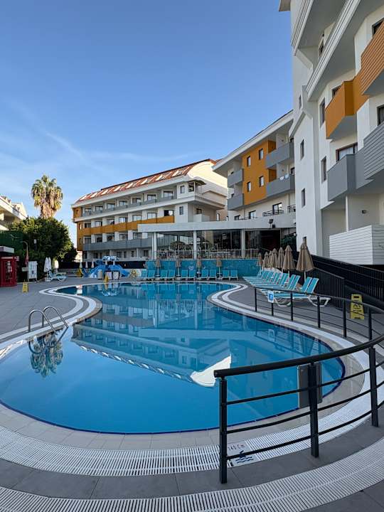 Pool Hane Family Resort