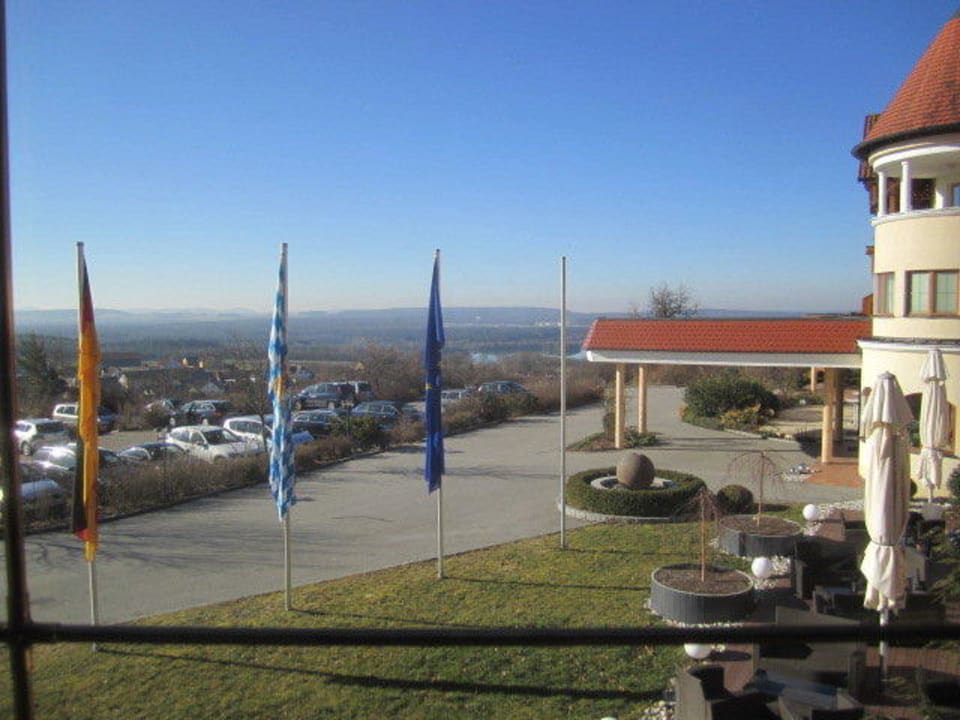Blick auf Wiesen und Felder Der Birkenhof - Spa & Genuss Resort