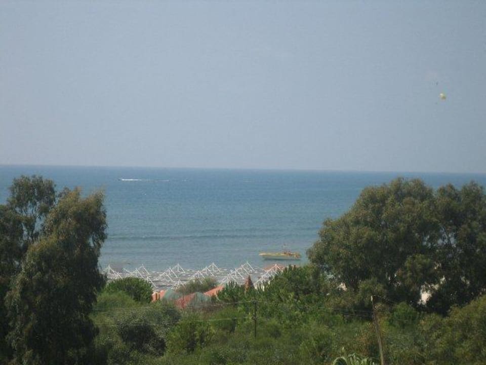 Ausblick vom Balkon auf's Meer Hotel Grand Side