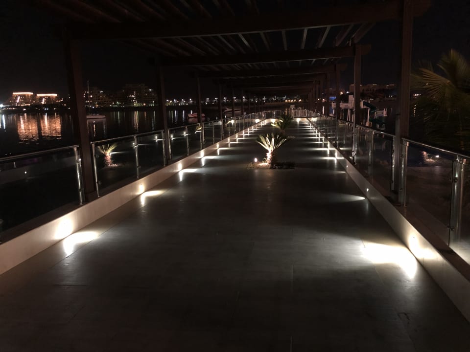 Sonstiges DoubleTree by Hilton Resort & Spa Marjan Island