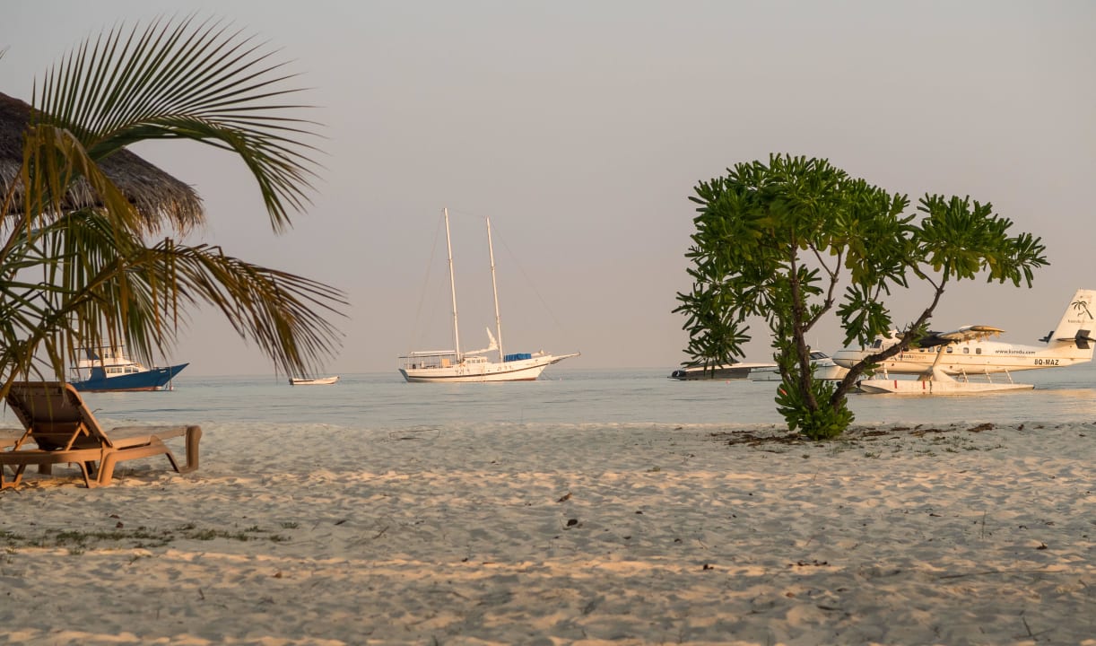 Blick vom Bungalow 118 auf das Meer Kuredu Island Resort & Spa