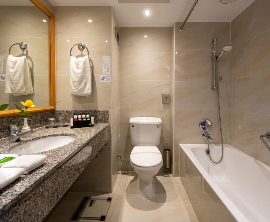 Zimmer Constantinou Bros Athena Beach Hotel