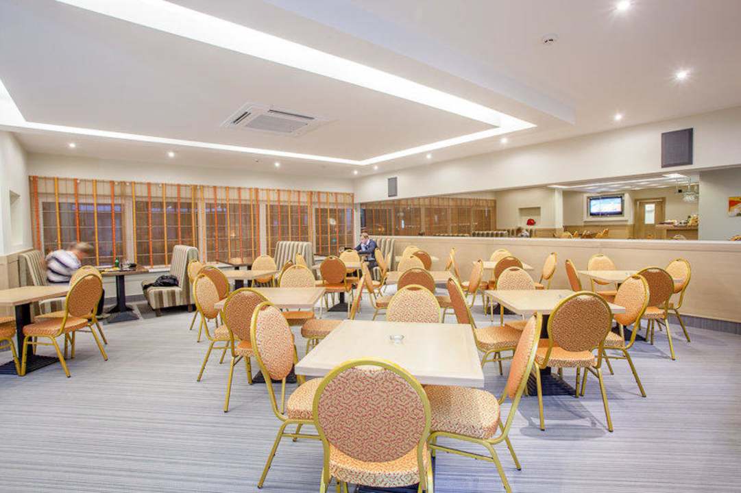 Restaurant Hotel AirInn Vilnius