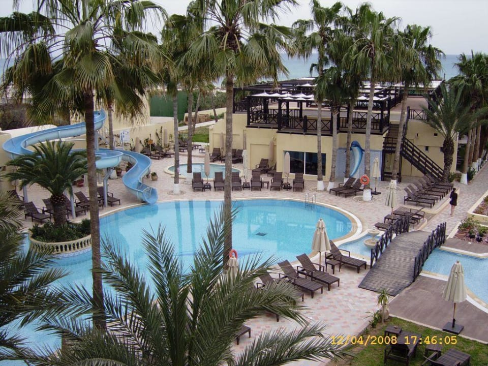 Aussenanlage Hotel Paradis Palace