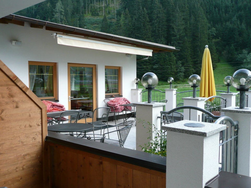Restaurantterrasse   Auenhotel