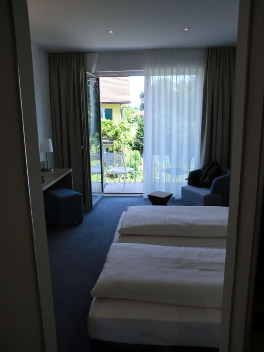 Blick aus dem Bad (2). Seehotel Kressbronn