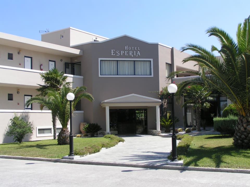 Hauptgebäude Hotel Esperia