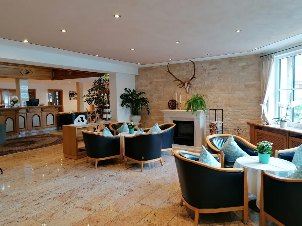 Lobby Parkhotel Burgmühle