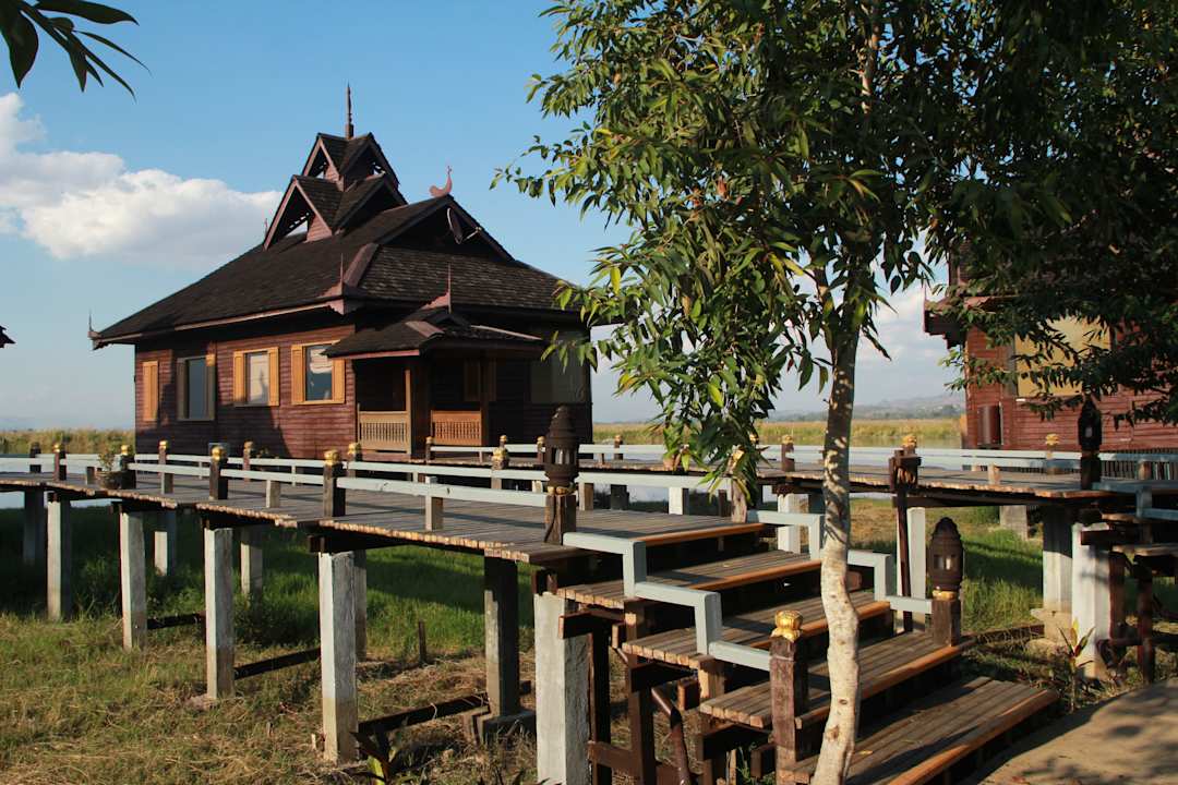 Inle Resort Royal Villa Hotel Inle Resort