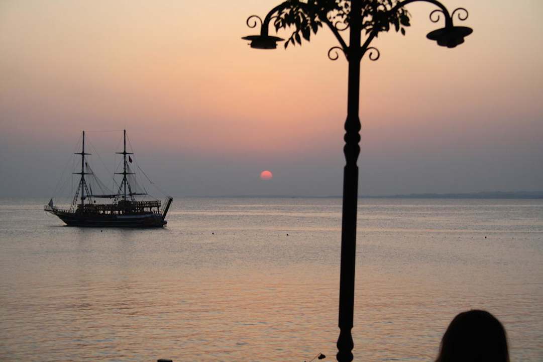 Abendstimmung am Meer Can Garden Beach