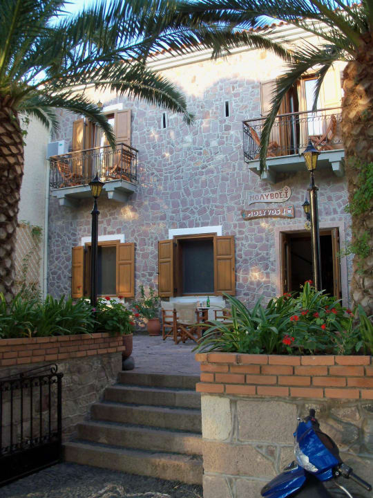 Eingangsbereich Hotel Molivos 1