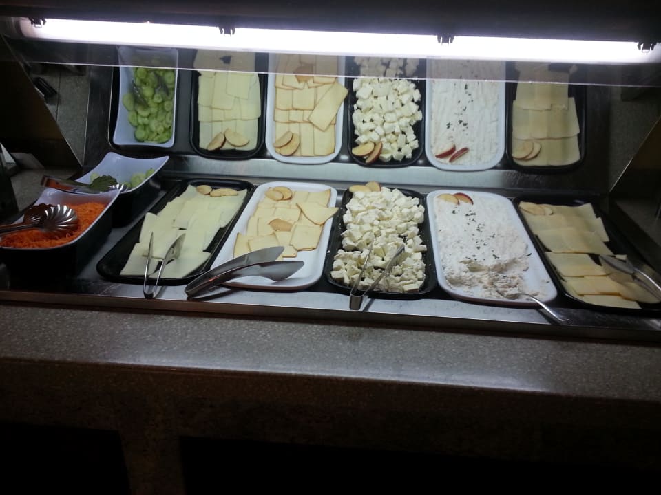 Frühstück! Iberostar Waves Bellevue