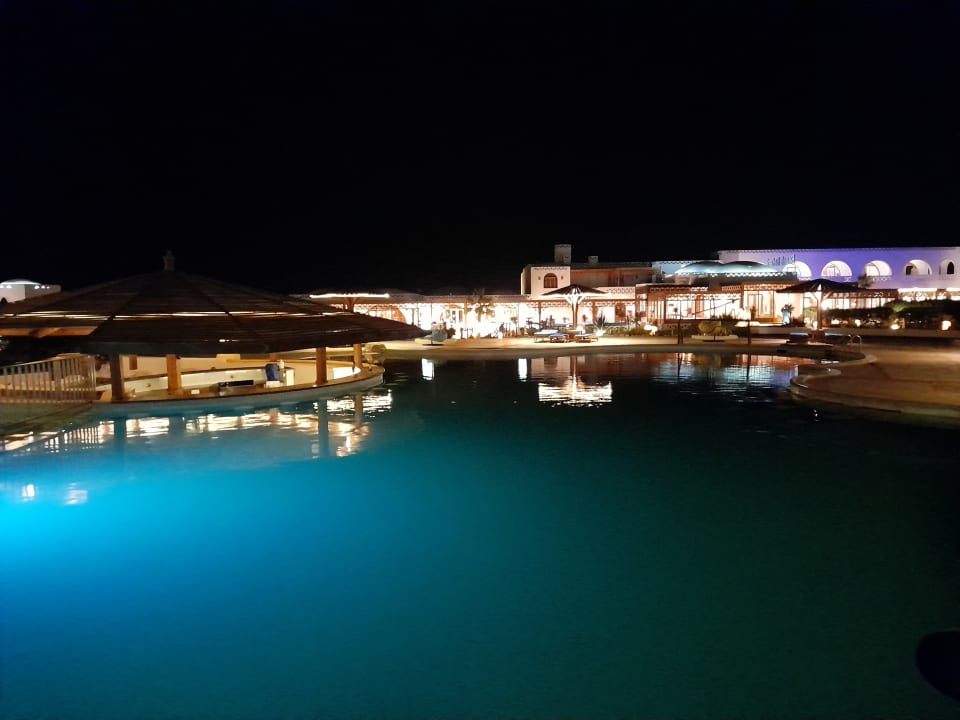 Pool Beach Safari Nubian Resort