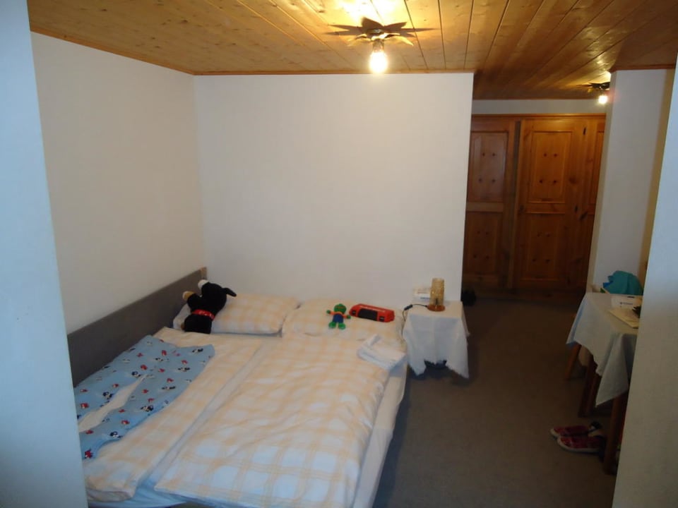 Blick in den Flur (Doppelbett Kinder) Alpengasthof Hotel Kopphütte