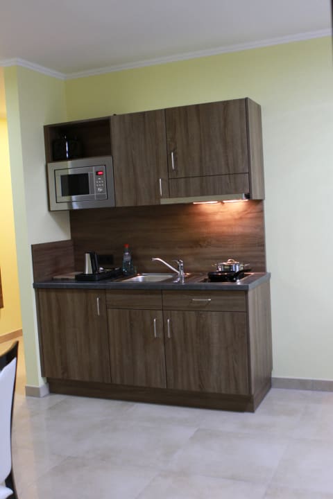 Zimmer Naam Hotel & Apartments