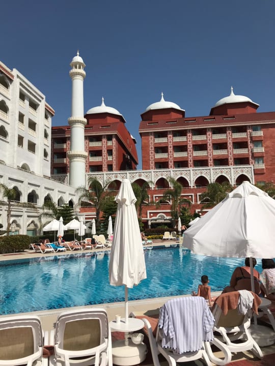 Pool Royal Taj Mahal Hotel