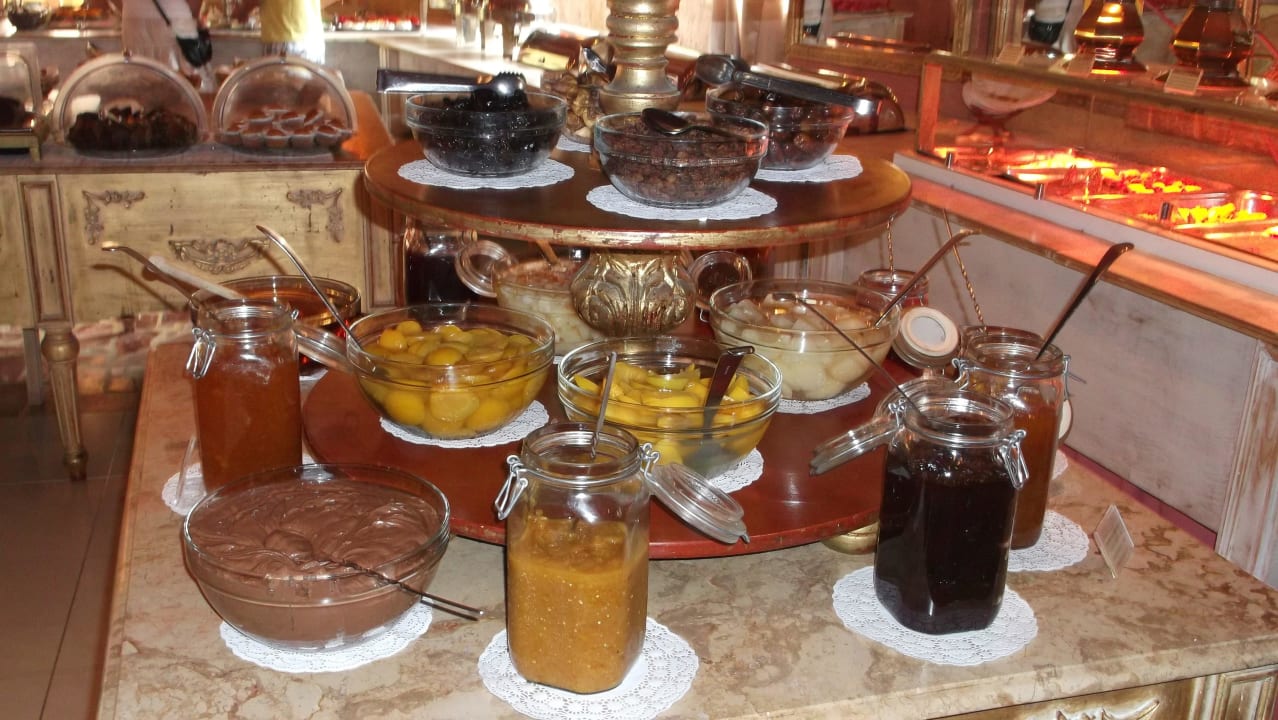 Süßes Frühstück Orpheas Resort - Adults Only