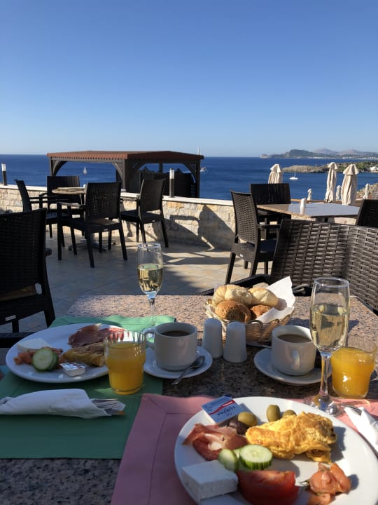 Gastro Hotel Kalithea Horizon Royal