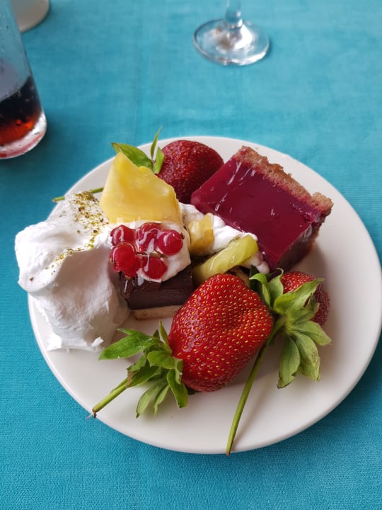 Gastro Alba Queen Hotel