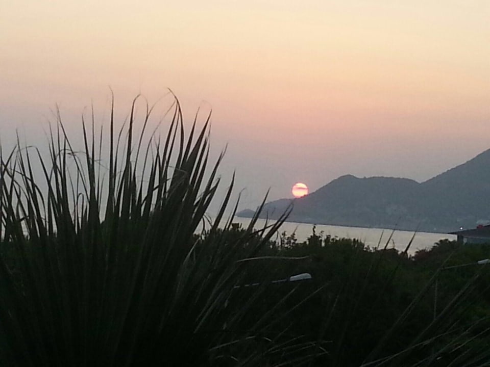 Strand Gardenia Hotel