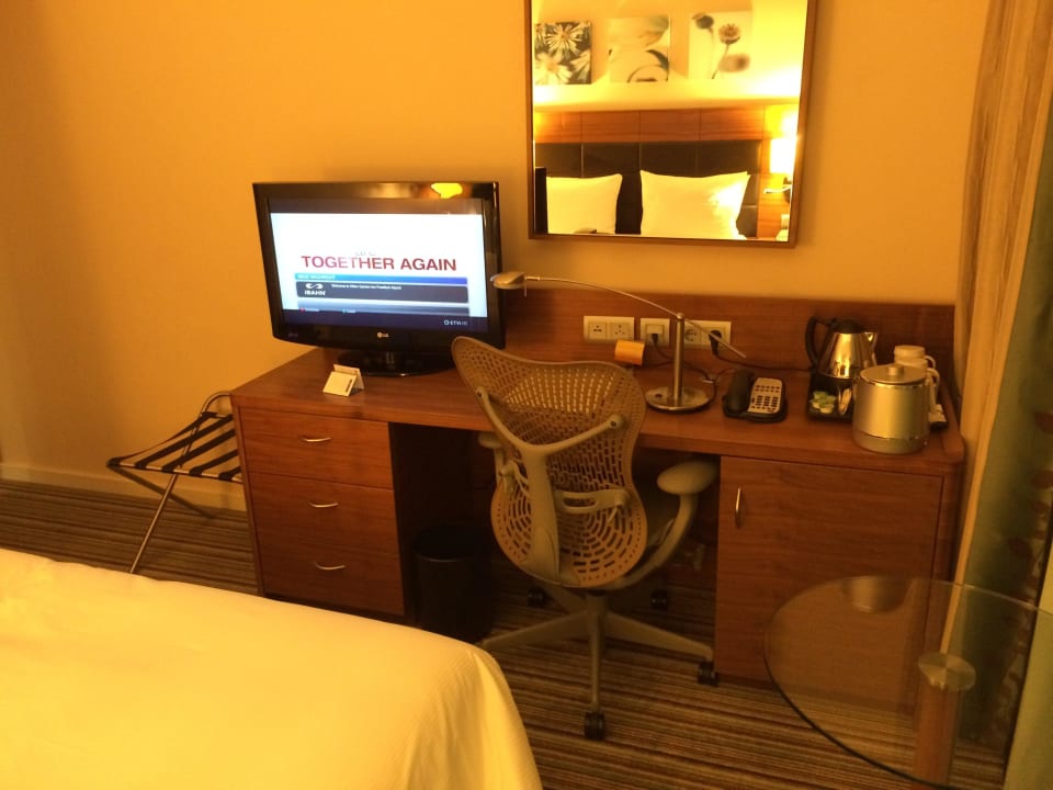 Schreibtisch Hilton Garden Inn Frankfurt Airport
