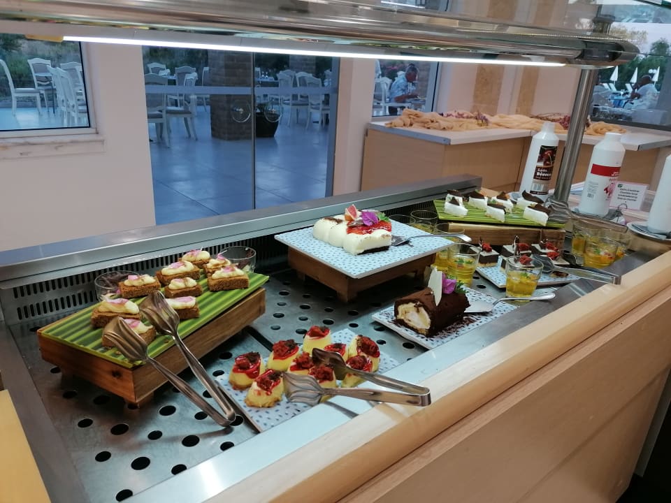 Gastro Sandy Villas Resort