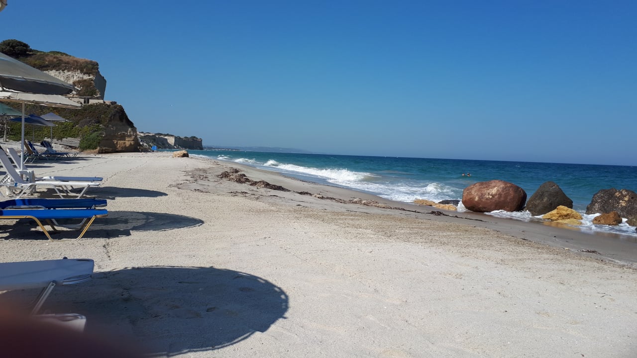 Strand Hotel Kouros Palace