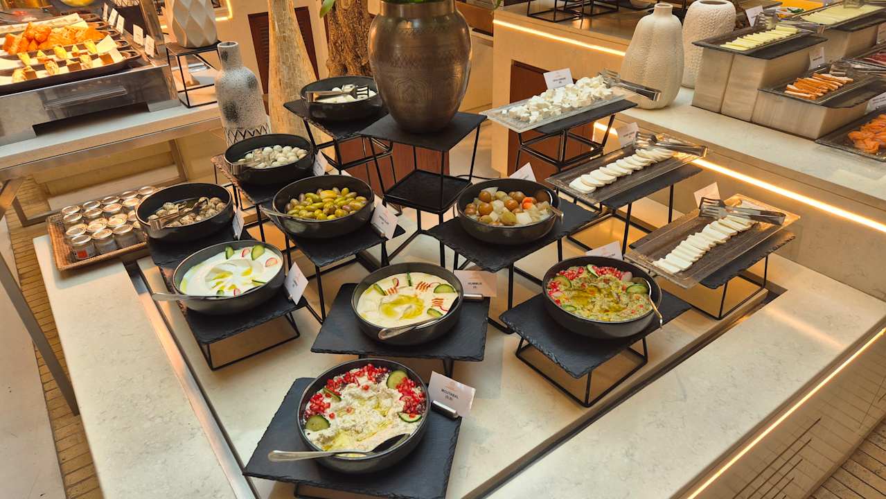 Gastro Al Wathba, a Luxury Collection Desert Resort & Spa, Abu Dhabi