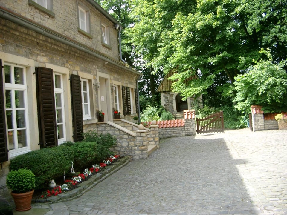 Haupthaus mit Hofkappele Gutshof Schulze Althoff