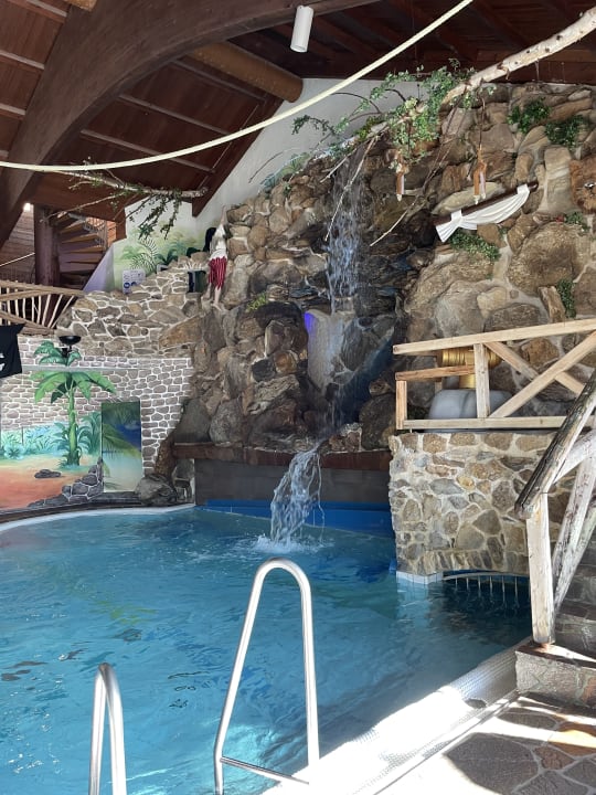 Pool ULRICHSHOF Nature · Family · Design