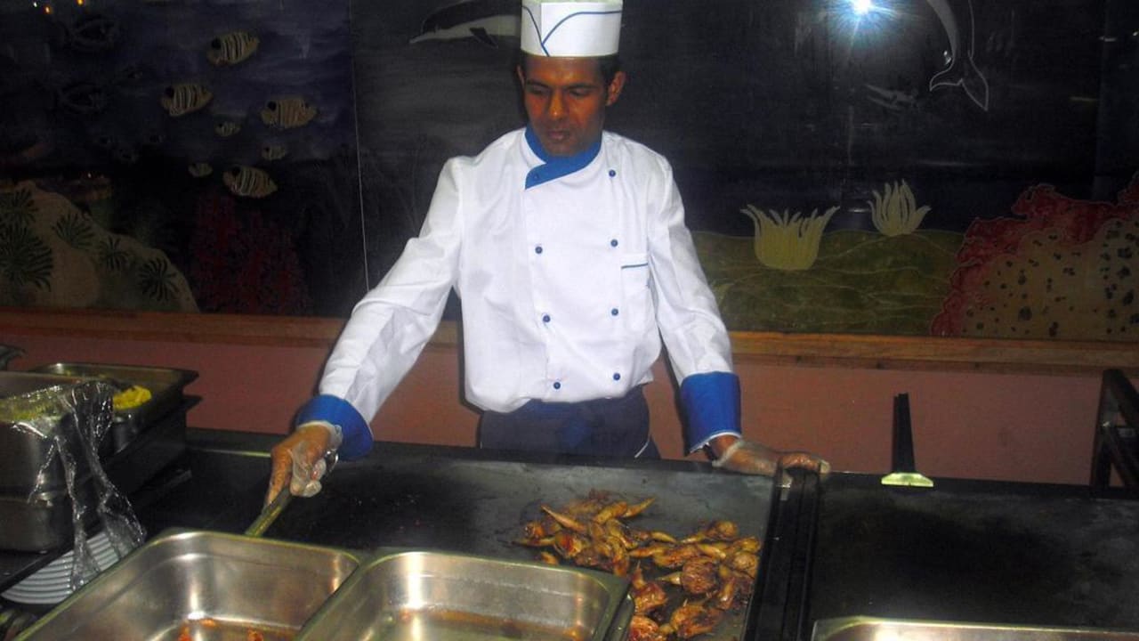Der Koch bei der Arbeit Hotel Paradis Palace
