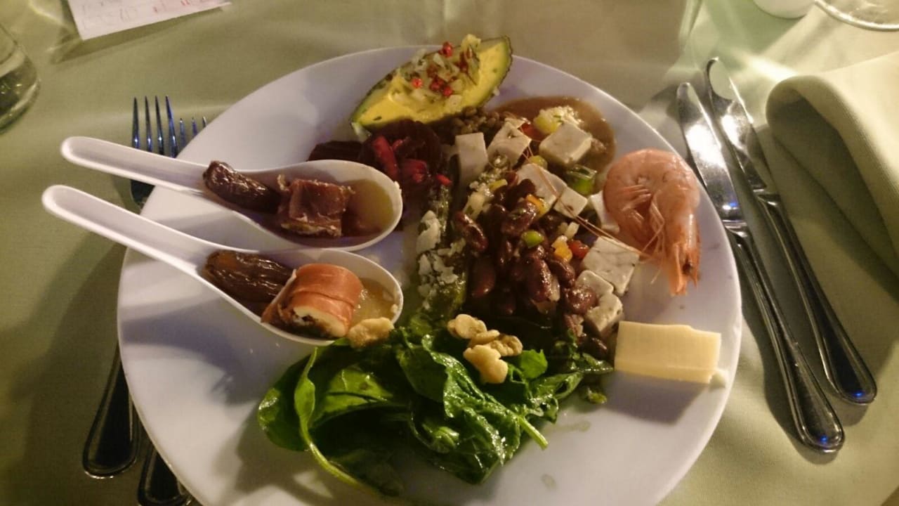 Essen Seaside Hotel Sandy Beach