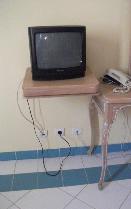 Moderner Fernseher Luna Miramar Club