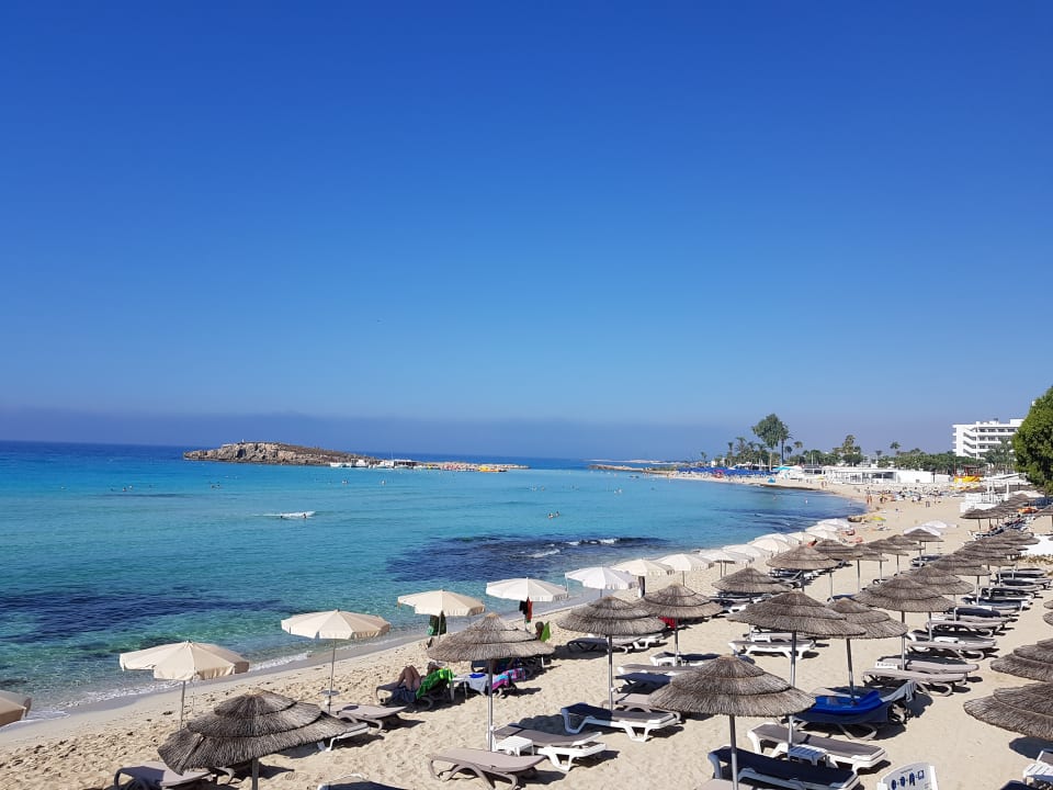 Strand Hotel Nissi Beach Resort