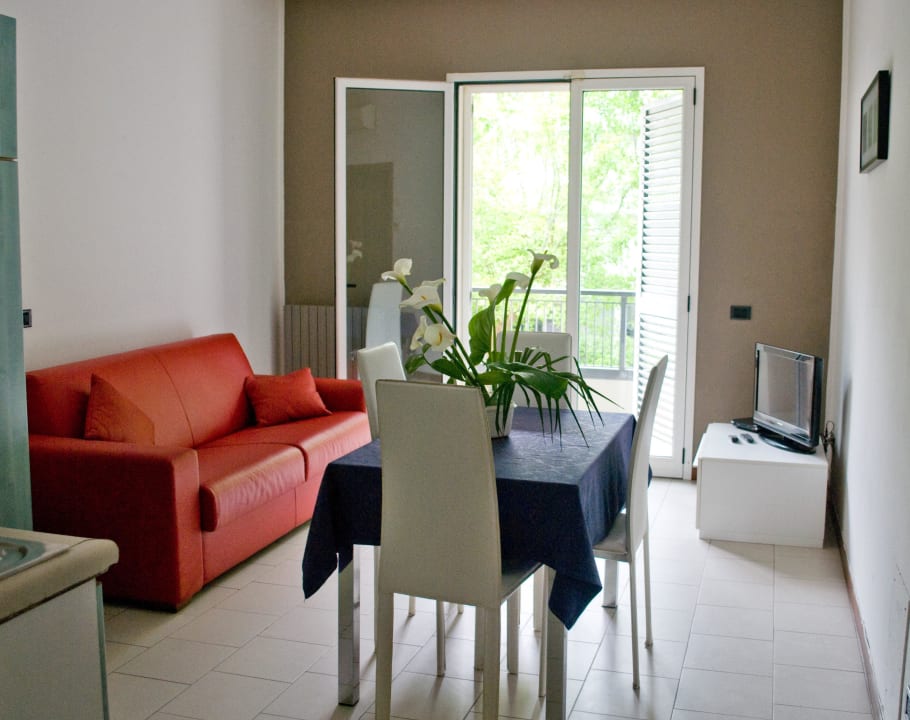 Soggiorno cucina bilocale Hotel Residence Novella