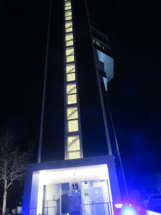 Außenansicht aquaTurm Hotel