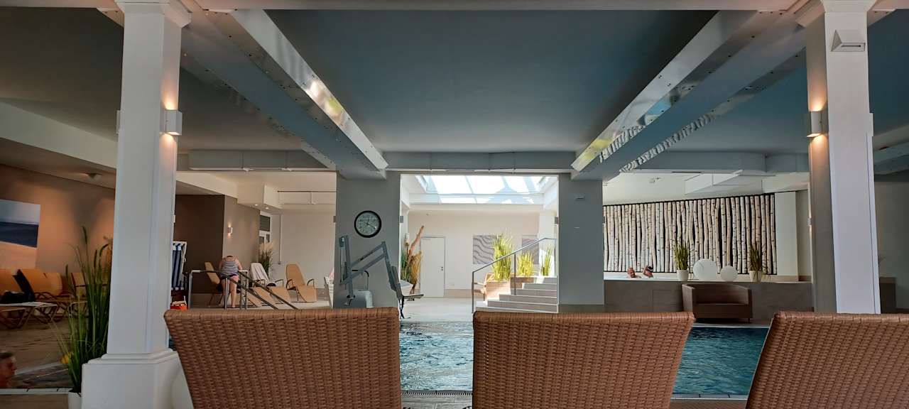 Pool Strandhotel Weissenhäuser Strand