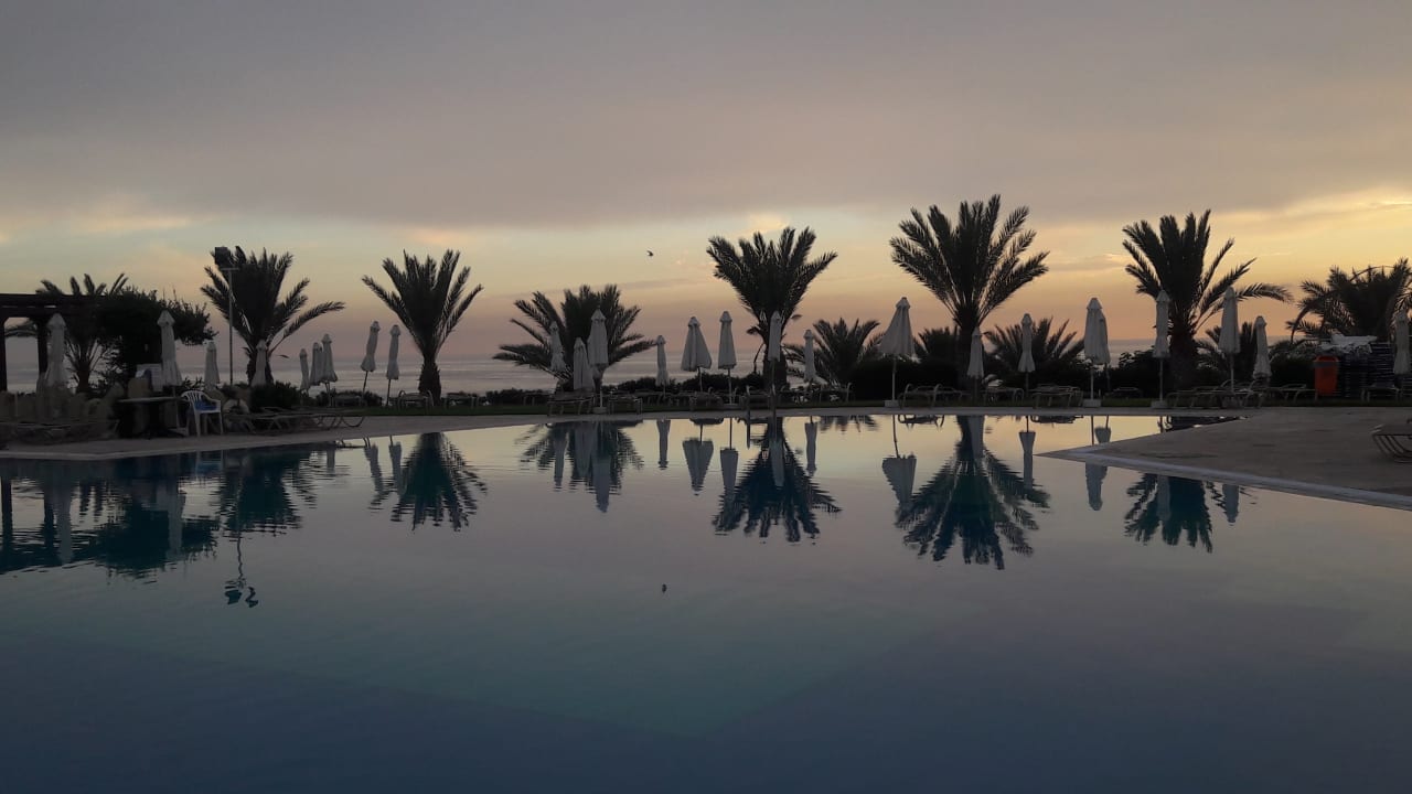 Pool Atlantica Akteon