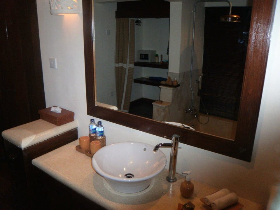 Bad Hotel Naya Gawana Resort & Spa