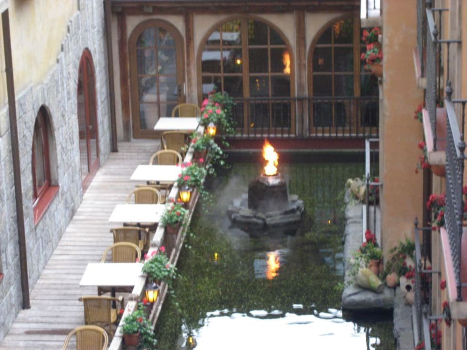 Innenhof 2 Hotel El Andaluz Europa-Park