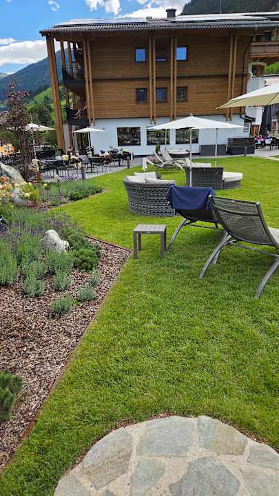 Gartenanlage Hotel DerAlpenhof