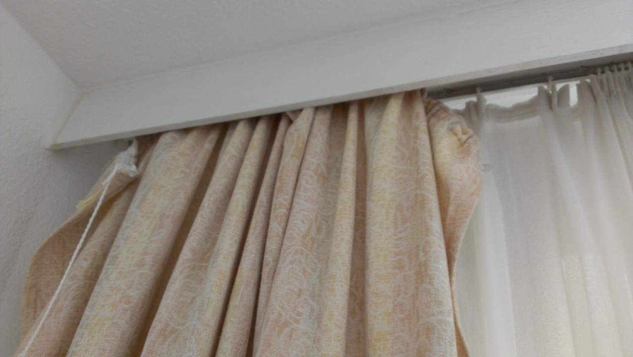 Abgerissene Gardinen Days Inn Leipzig City Centre