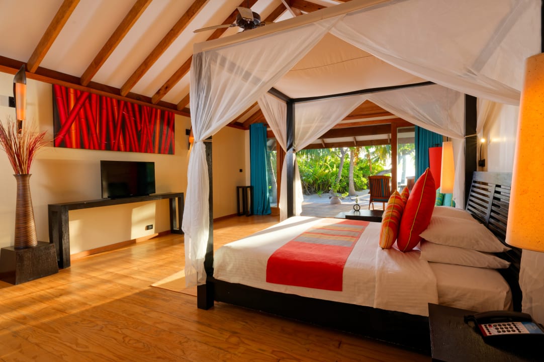 Zimmer Canareef Resort Maldives