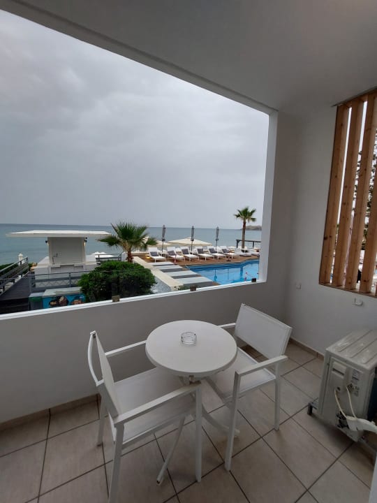 Ausblick Petradi Beach Lounge Hotel