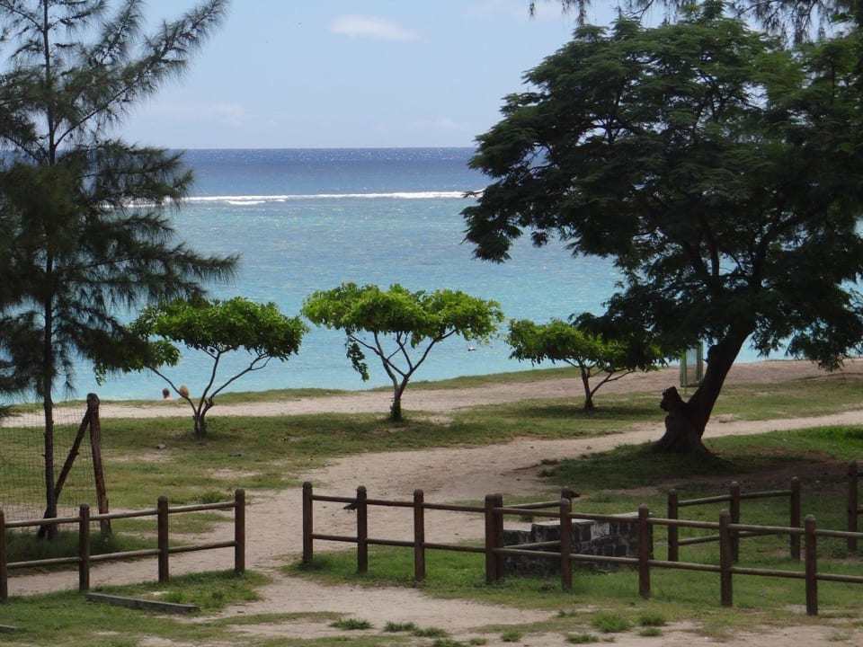 Via Hauptrasse zum Meer Sea Villa Resort & Spa