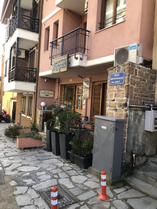 Zimmer Kripis Studio Thessaloniki