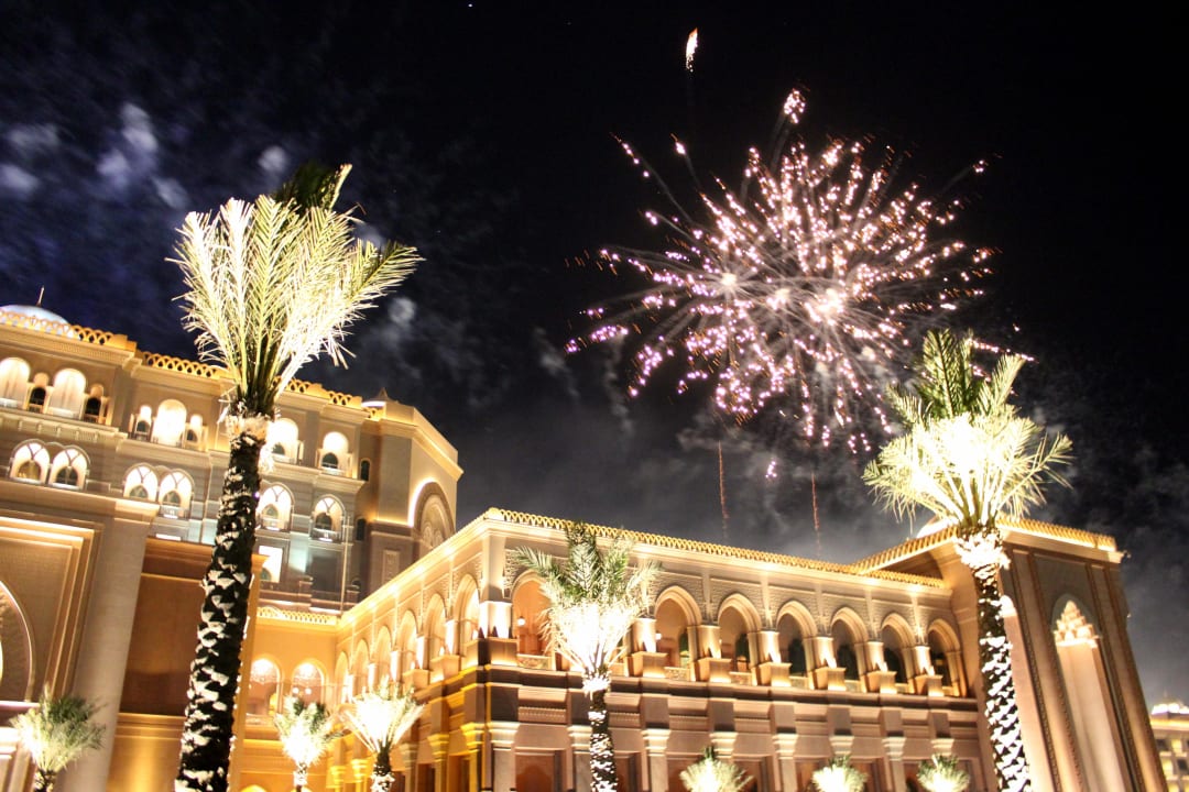Silvesterfeuerwerk Emirates Palace Mandarin Oriental