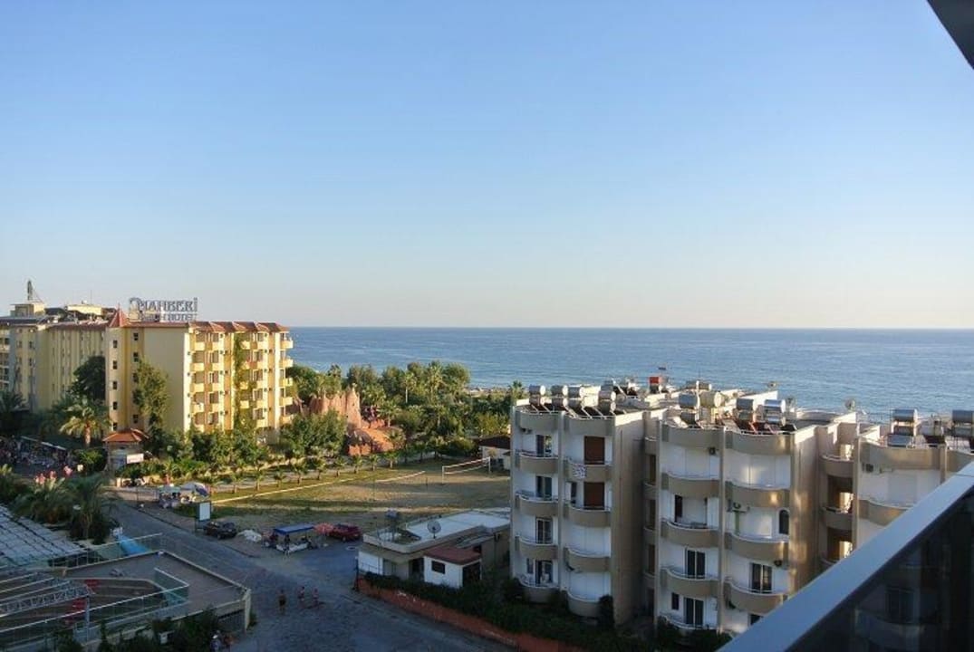 Seitlicher Meerblick Hotel Royal Garden Beach
