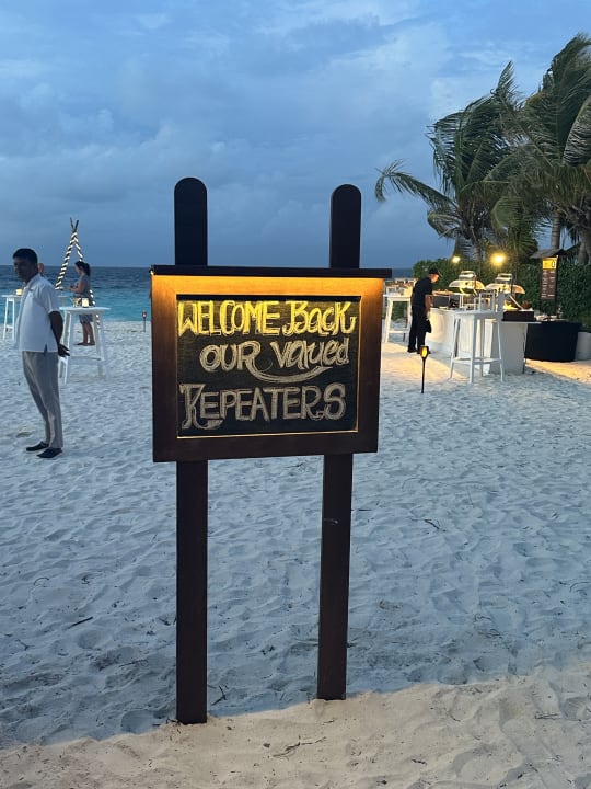 Strand Adaaran Select Meedhupparu Island Resort - Premium All Inclusive